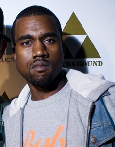 Kanye West : « mon père était un paparazzi »
