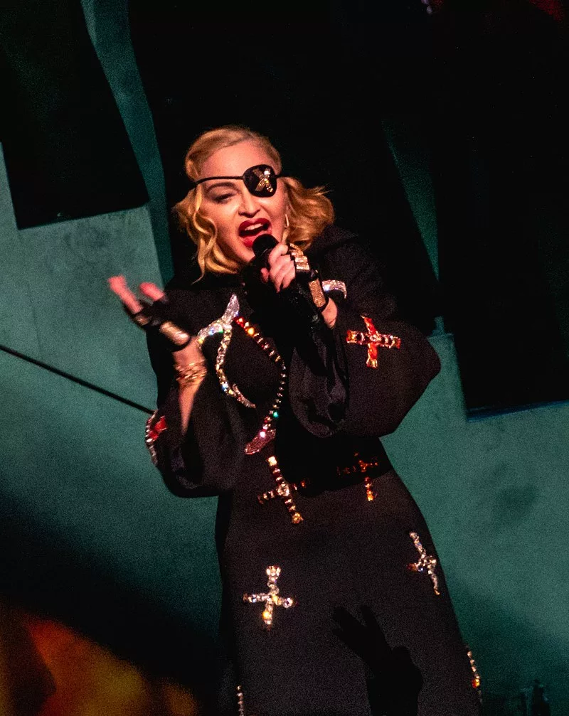 Madonna hospitalisée : les détails de sa convalescence et les nouvelles dates de sa tournée